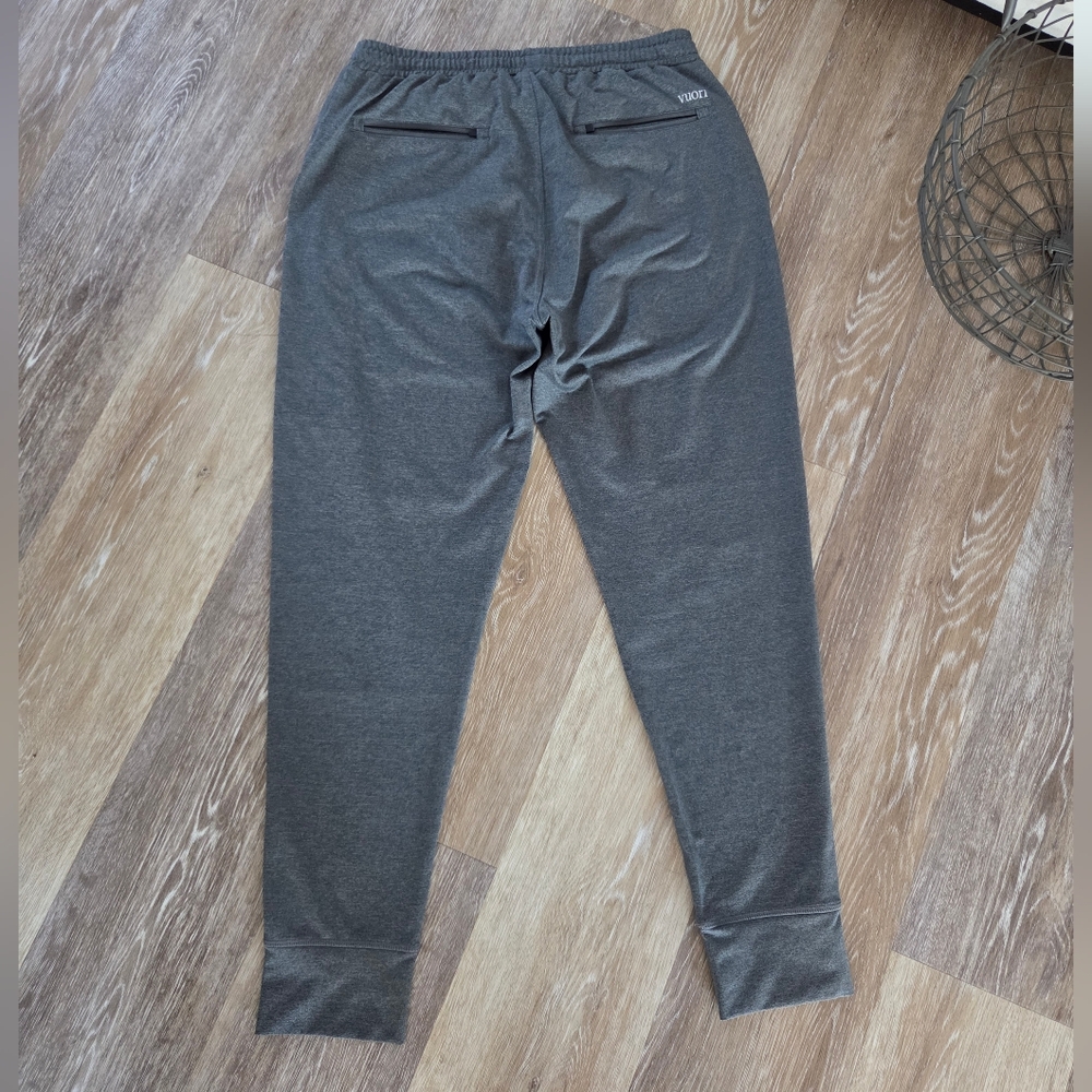 Vuori Sunday Performance Jogger Mens Charcoal Sweatpants Drawstring Pockets  EUC - Picture 11 of 12